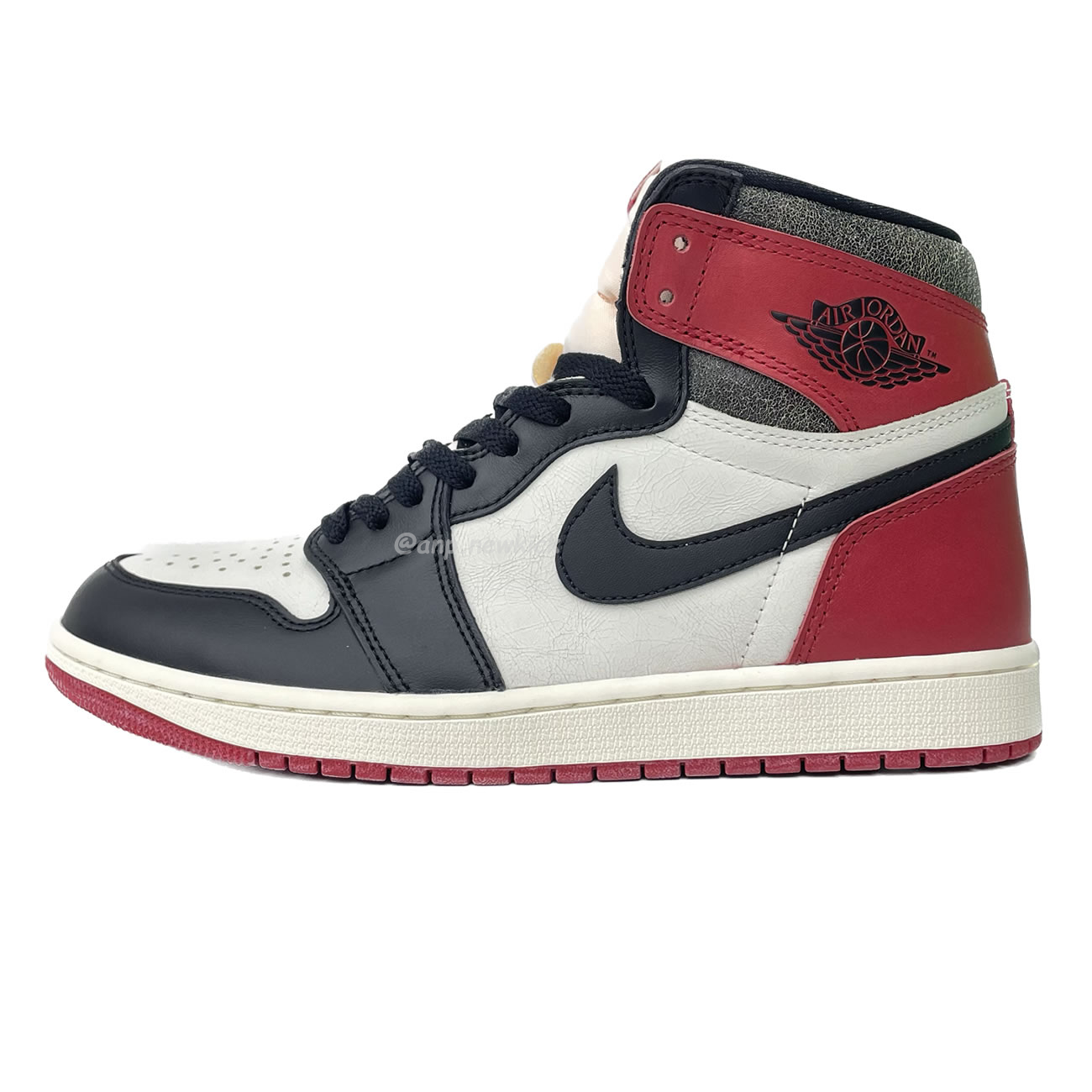 Air Jordan 1 Retro High Og Black Toe Chicago (1) - newkick.app